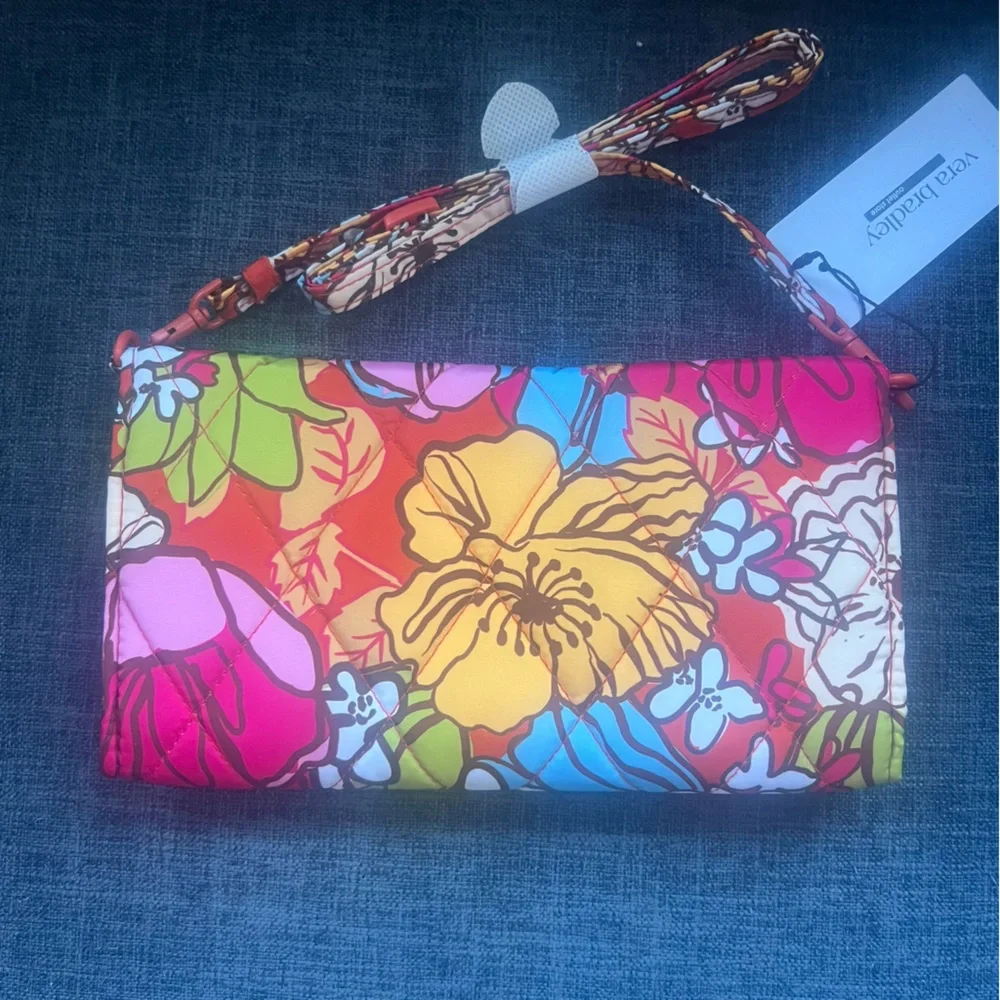 NWT Vera Bradley Midday Garden Wallet Crossbody Bag. Ultralight.